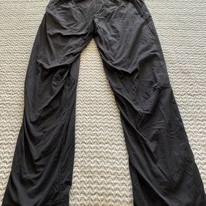 Men’s Black Lululemon athletic pants